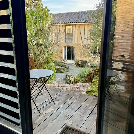 Domaine De La Hargue Bed & Breakfast